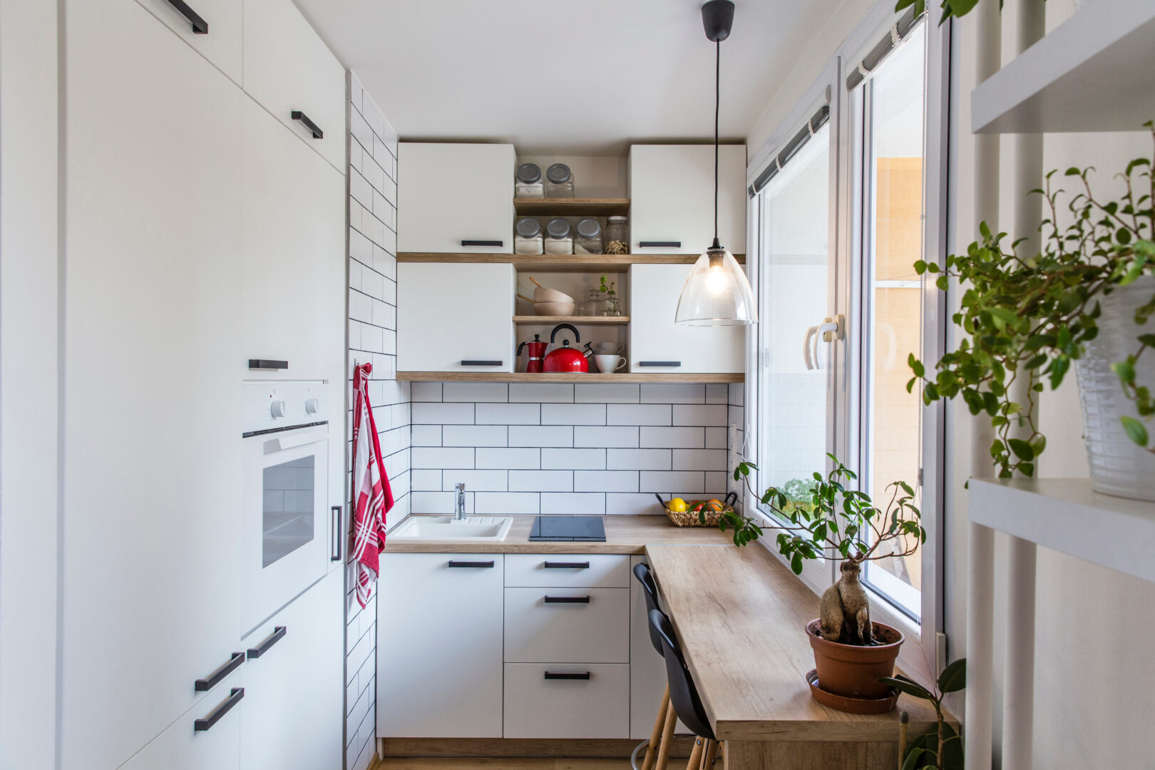 Prateleira industrial, cozinha apartamento pequeno. #apartamentopequeno # cozinha #apdirecional 